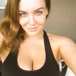 Frida Scott - @musahgadafi3 - Instagram