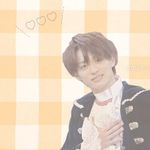 ゆ - @fuzzynavel__ - Instagram