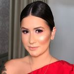 Gabi Canaval - @gabicanaval - Instagram