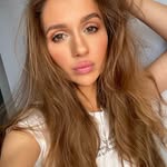 GABRIELA MAREK - @gabriellamarekd - Instagram