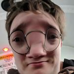 Gabriel Lapointe - @jsuistrashfrl - Instagram