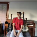 Gabriel Meredith - @gabi_m_music - Instagram