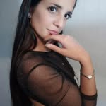 Gab Thomas. - @gabriela.thomas - Instagram
