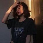 Gabrielle Blake - @gabrielle.blake.7921 - Instagram