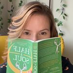 Gabrielle Carroll - @athenag.reads - Instagram