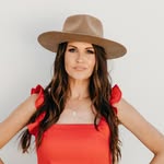 Gabrielle Yoder - @thatpatriotmom3 - Instagram