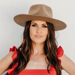 Gabrielle Yoder - @thatpatriotmom - Instagram