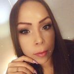 Gail Easter - @sparklecakes35 - Instagram