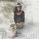 Gail Walker - @gailwalker1828 - Instagram