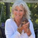 Gale Brookshire Montgomery - @galebrookshiremontgomery - Instagram