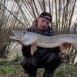Gareth dixon - @official_fishdangleruk - Instagram