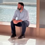Gareth Dixon - @worldpeaceiseveryonesbusiness - Instagram
