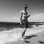 Garrett Mitchell - @garbearmitchell - Instagram