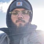 Garrett Potts - @tuckinallsix - Instagram