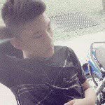 家侯乐 - @garry_how - Instagram