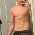 @garr.ylarson - Instagram