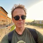 Garth McLean - @yogarthla - Instagram