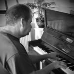 Gary Dawes - @gary_dawes_vintage_piano - Instagram