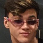 Gary Hay Bail Dollar - @garysondollartwat - Instagram