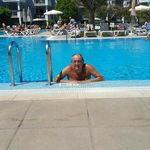 Gary Hook - @gary.hook.982 - Instagram
