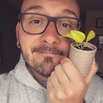 Gary Michael - @peep.my.plants - Instagram
