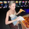 Alix 🌈🦋🍭🧁🛍️🥂😋 - @alicksgarysun - TikTok