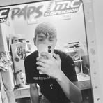 Gary Van - Facebook