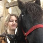 Gavin Graves - @_gavin_graves_ - Instagram