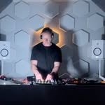 Gavin Paton - @gavpaton77 - Instagram