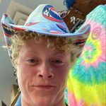 Gavinluvsdaisy - @self_gavin - Instagram
