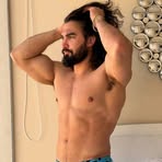 Gay Thomas - Facebook