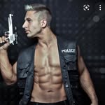 @analking.gaywalker - Instagram