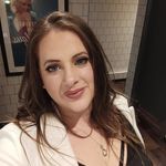Gemma Holt - @gems8686 - Instagram