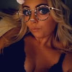 Gemma Rees - @gemmarees1010 - Instagram