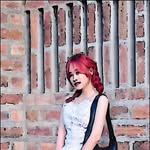 Gena Williamson - @dhlomohouterk - Instagram