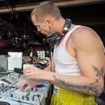 Gene Michael 🌗🌓 Gail Force One - @gailforceone_ - Instagram