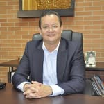 Padre Harold Castilla Devoz - @rectoriageneraluniminuto - Instagram