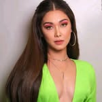 Geneviola - @geneviola1 - Instagram