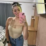 Génesis Sánchez - @genesiscaamila - Instagram