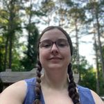 Genevieve Davis - @msdavis2598 - Instagram