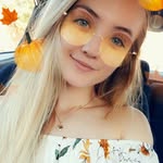 Geneviève Larson - @genlarson - Instagram