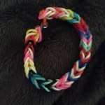 Genevieve V And Jaclyn Sutton - @loom_bandz14 - Instagram