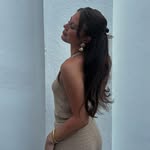 Genevieve Travis - @jerzeelennard - Instagram