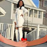 Genevieve Young - @exclusively_pinky - Instagram