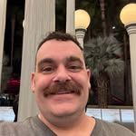 Geoff Holmes - @huevosrancharo - Instagram