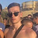 George - @george.bondsx - Instagram
