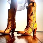 George Engman - @madeforwalkinvintage - Instagram