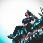 George Perales Visualz - @eskimo_george - Instagram