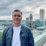 @george_rodney_40000 - Instagram