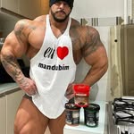 George Wales - @steroids_on - Instagram